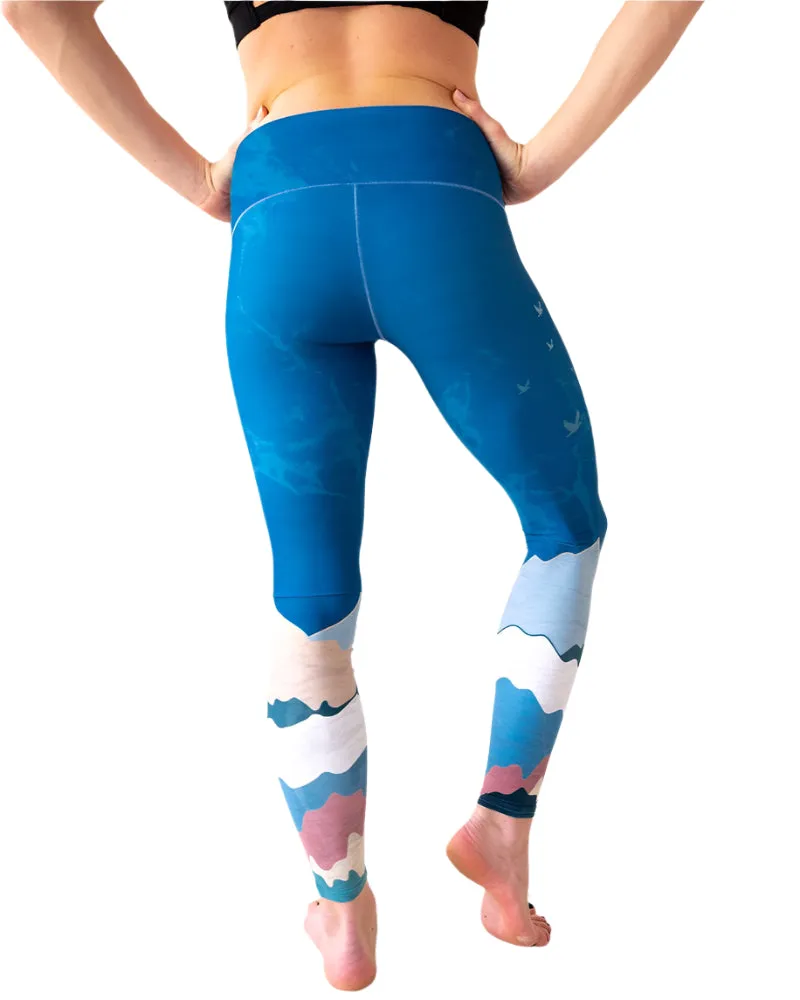 Abstract Mountain Yoga Pants