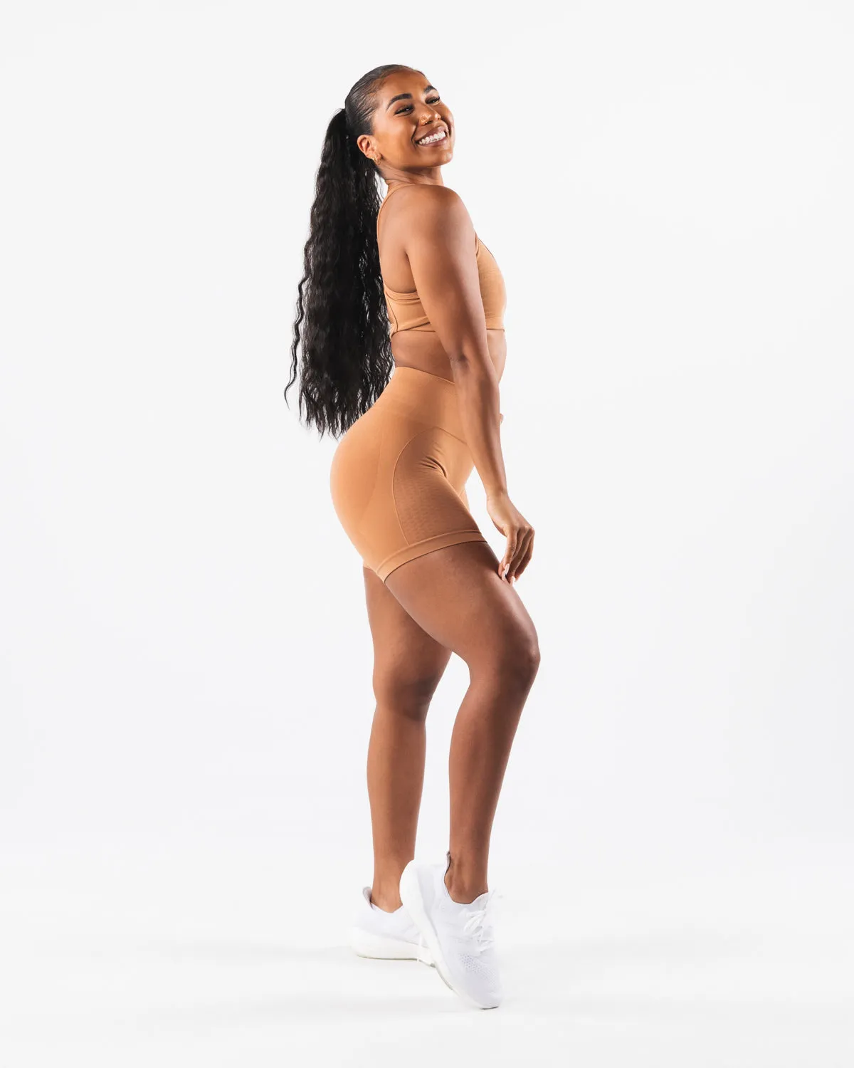 Amplify Contour Short 5" - Clay