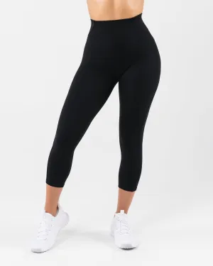 Aura Capri - Black