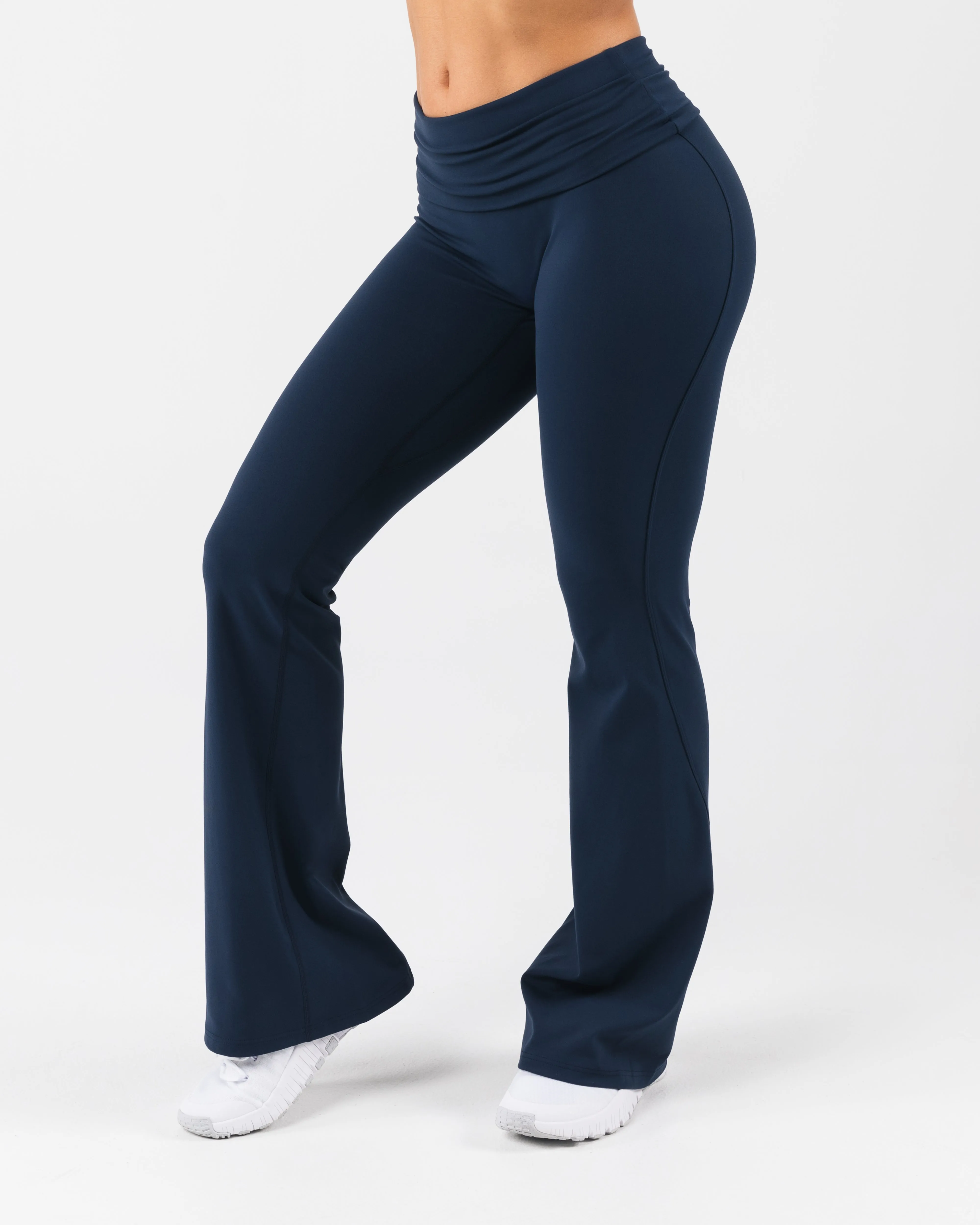 Aura Foldover Flare - Anchor