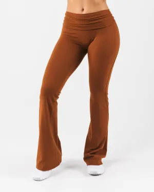 Aura Foldover Flare - Root