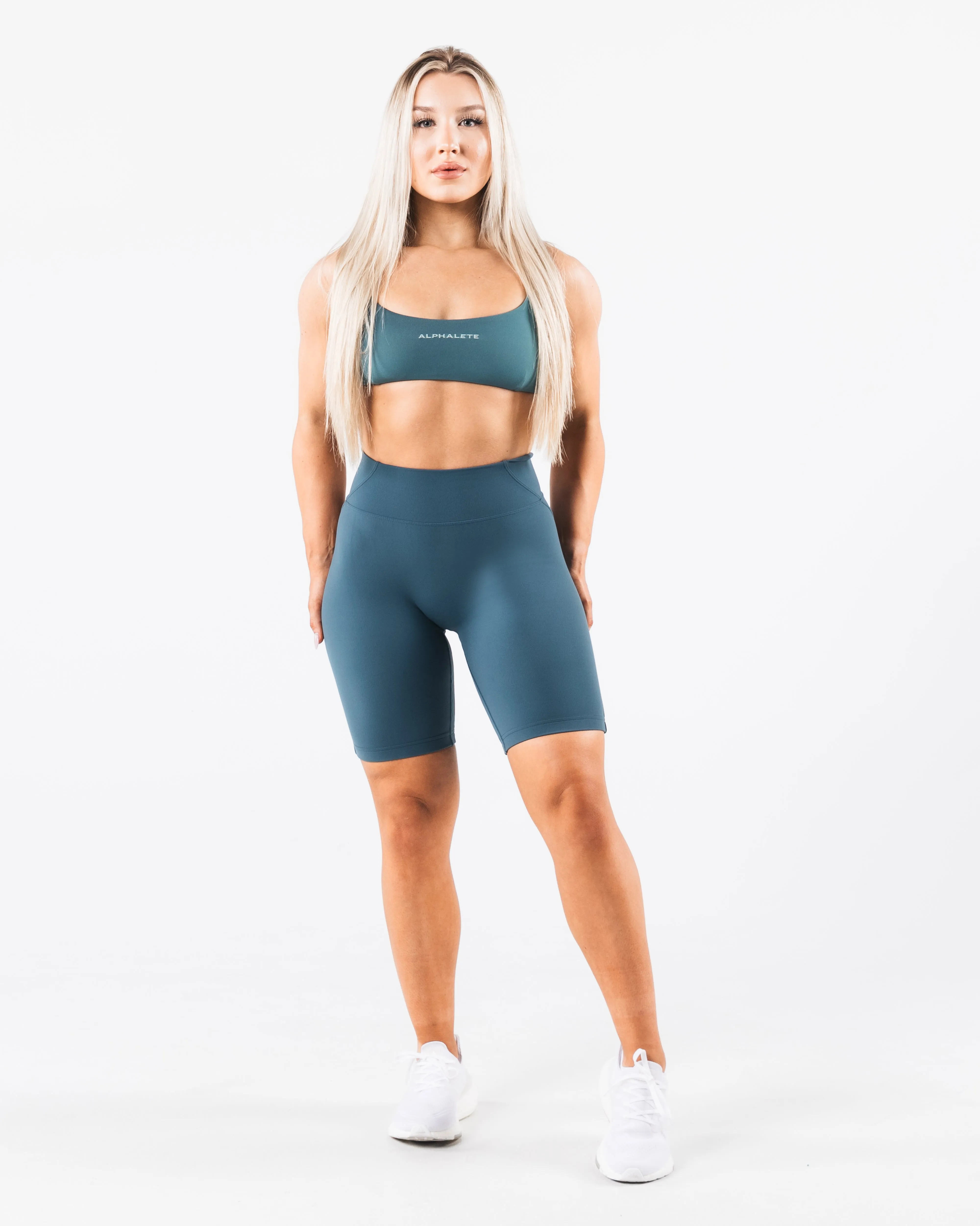 Aura Short 9" - Glacial Lake