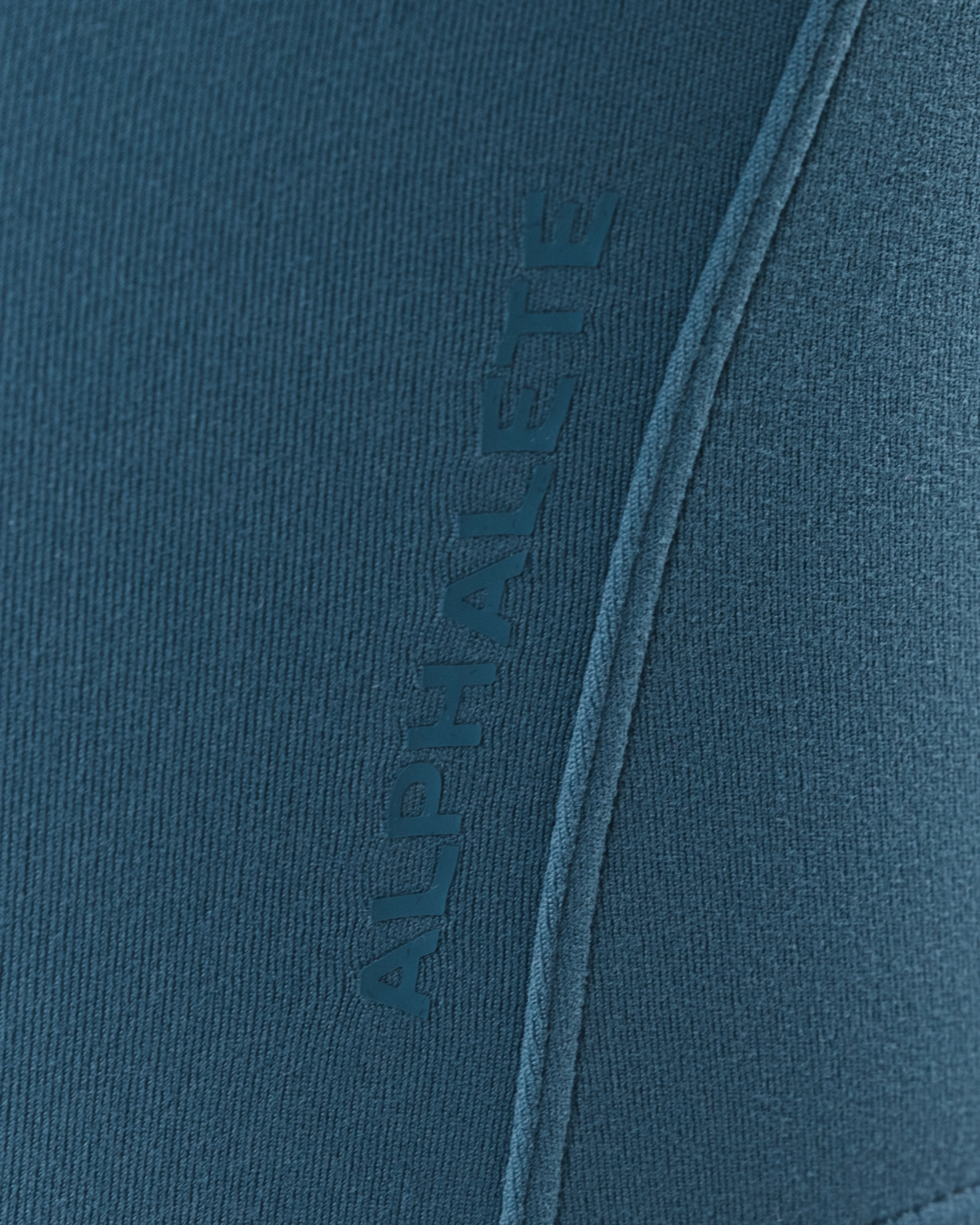 Aura Short 9" - Glacial Lake