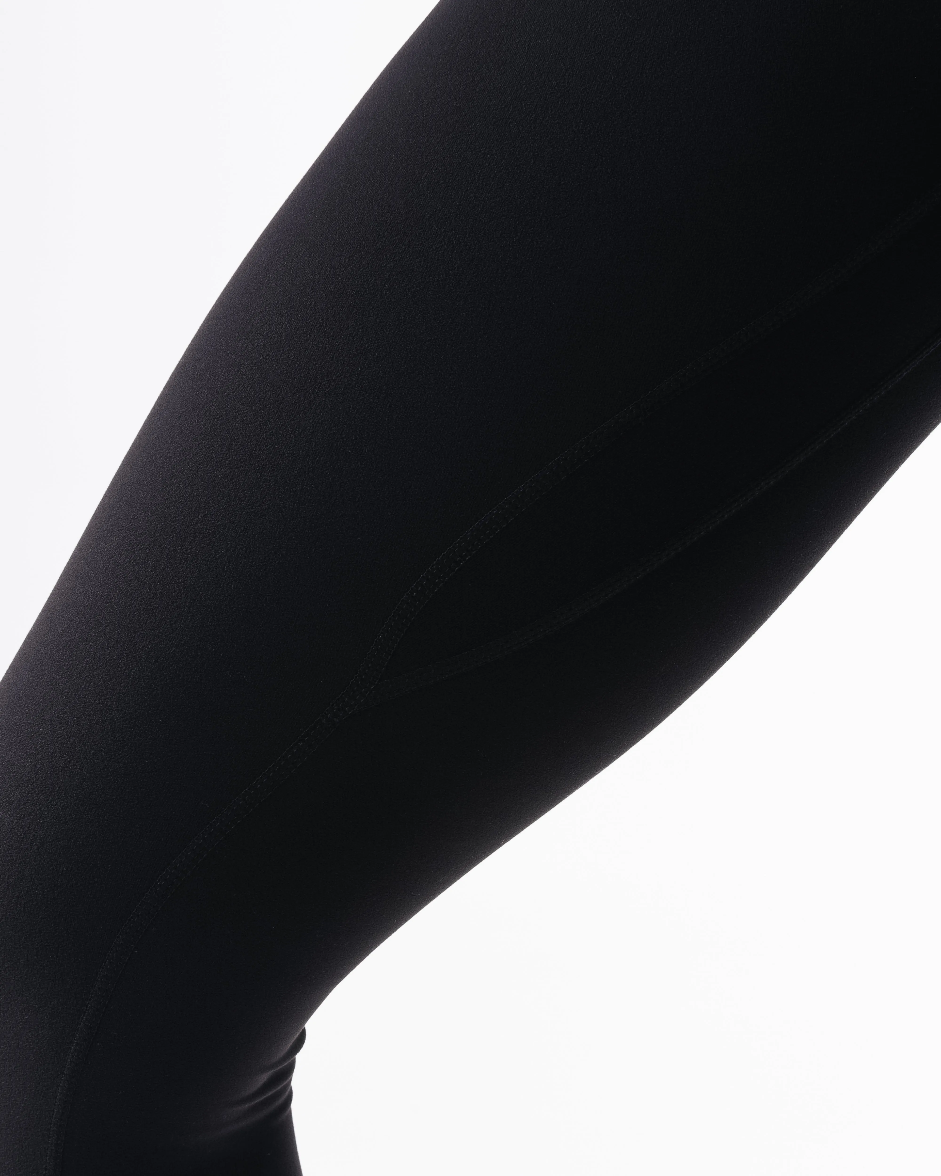 Dip Back Legging - Black