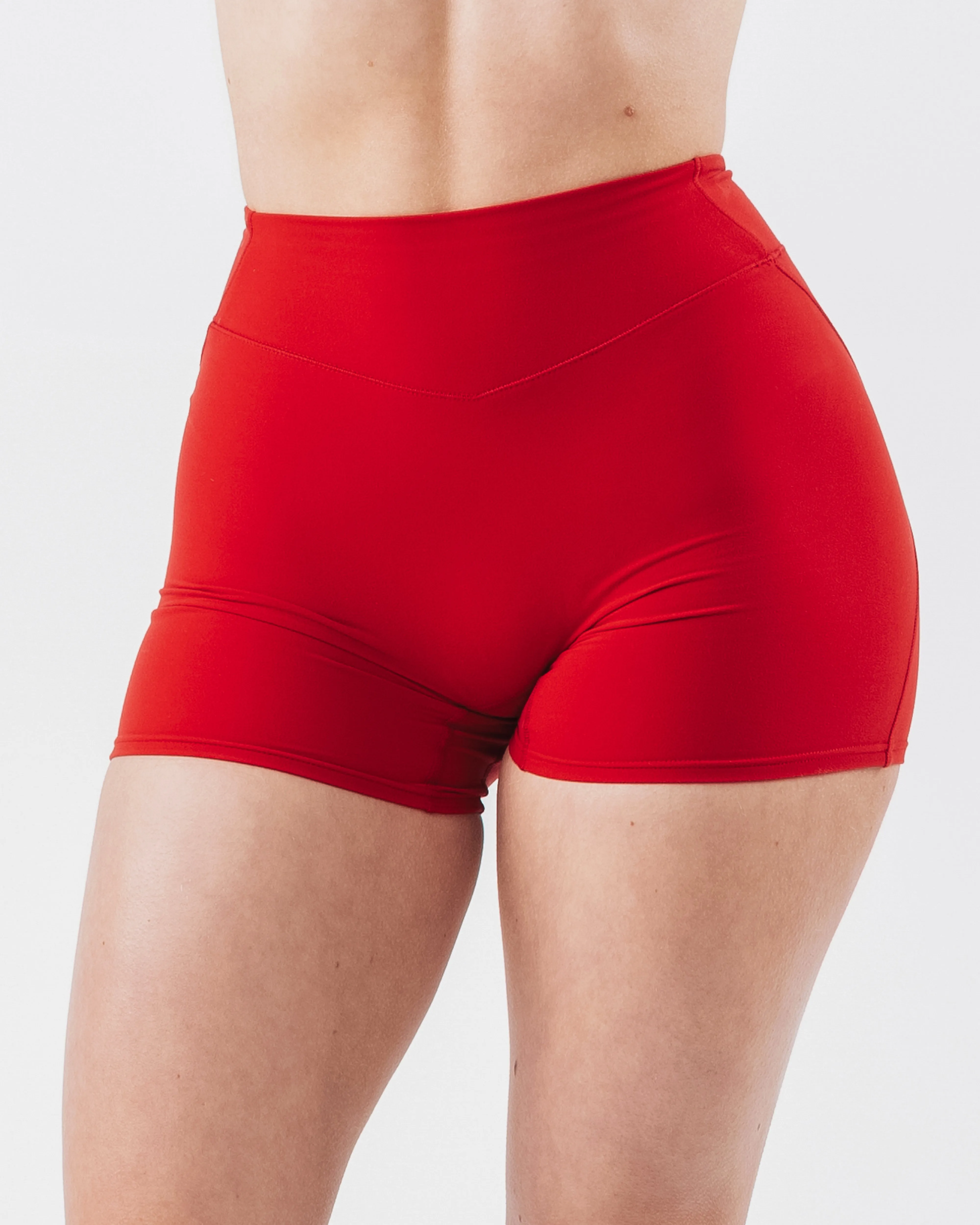 Everyday Core Short 5" - Carmine