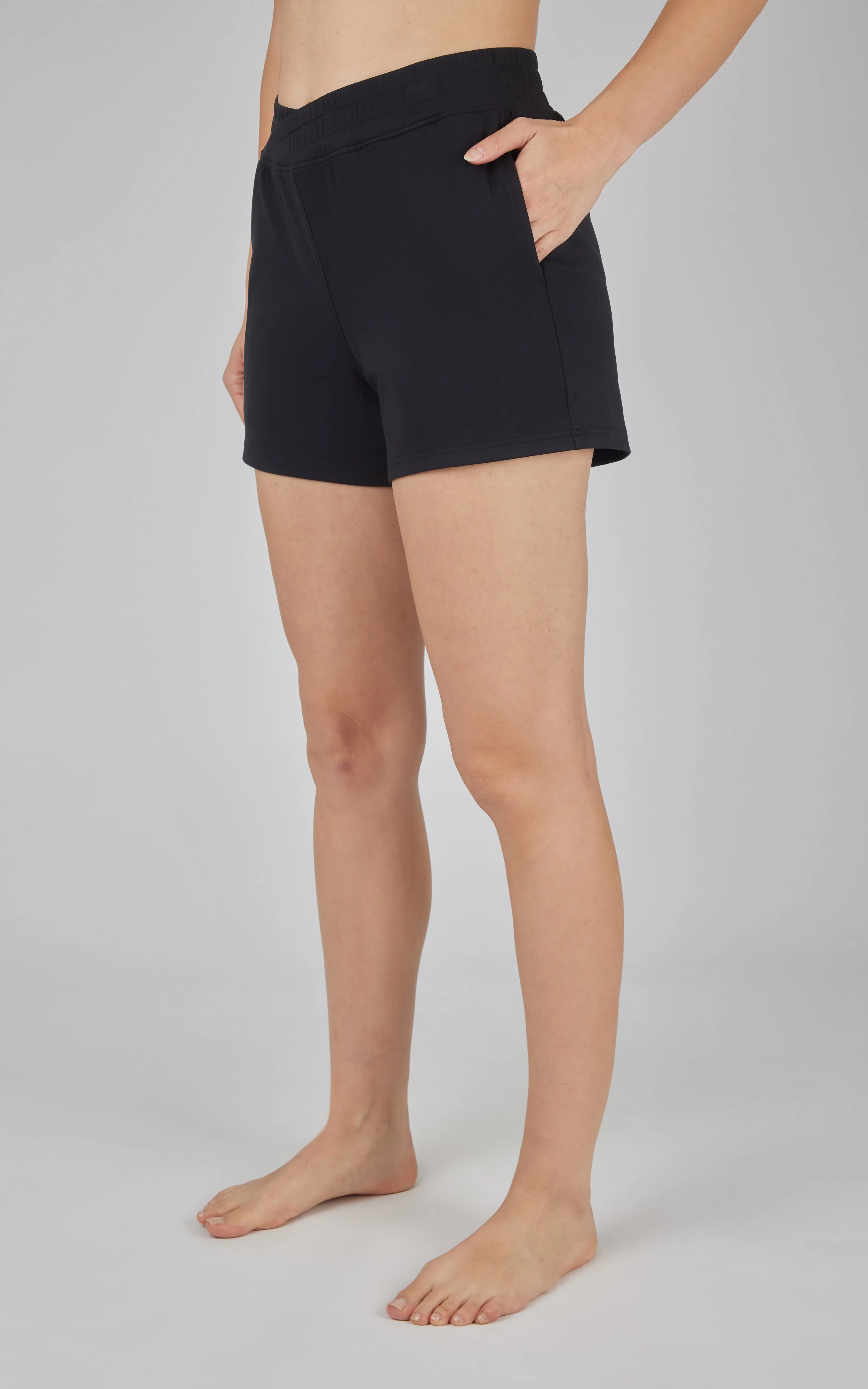 Lux Crossover Waistband 4" Side Pocket Short