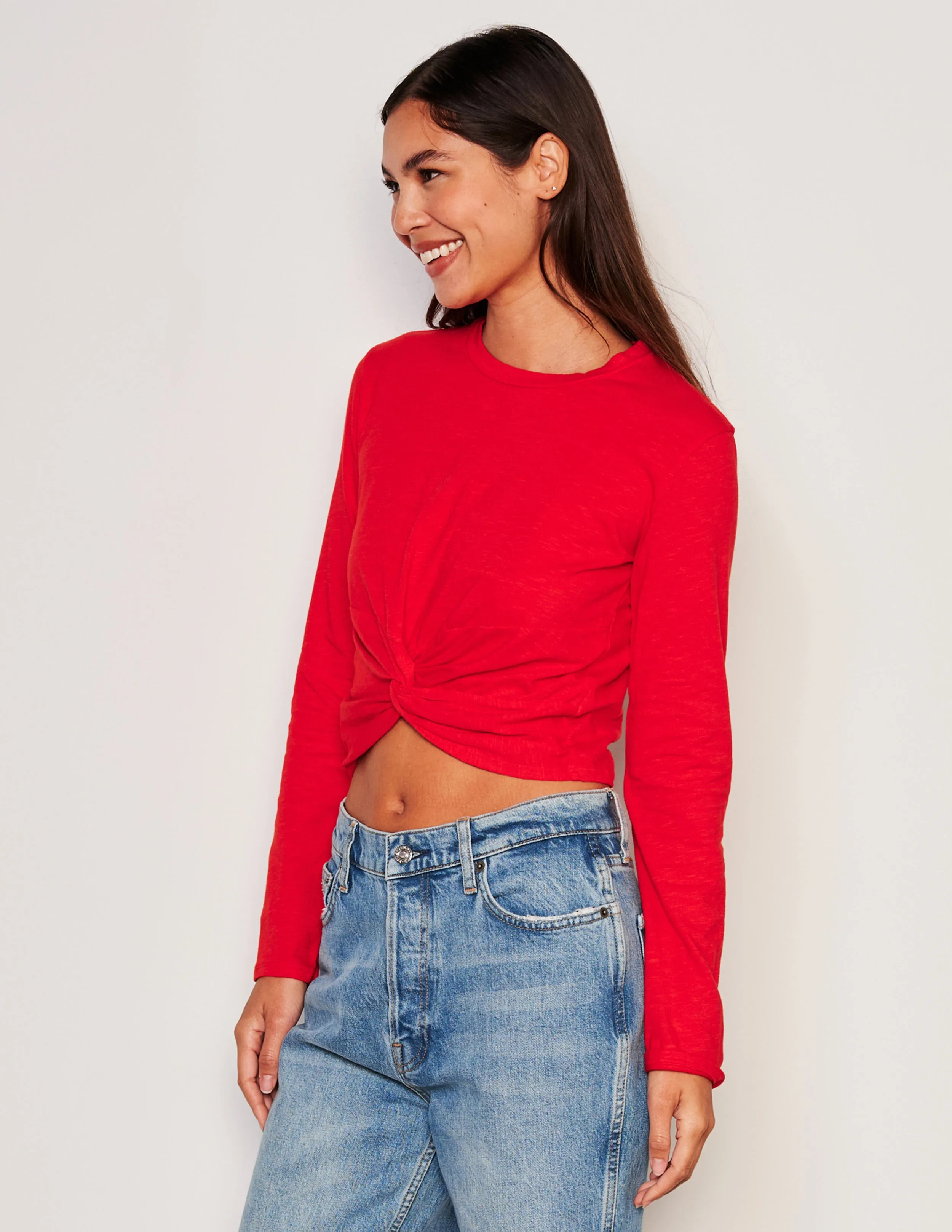 Sundry Long Sleeve Twist Tee in Flare Red