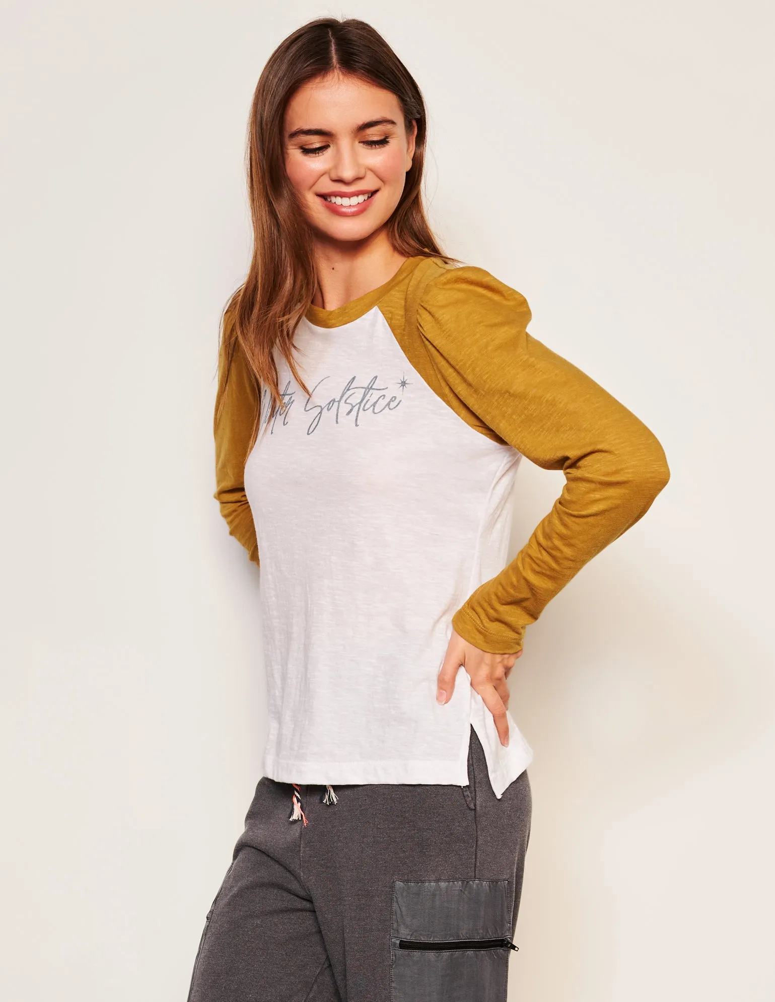 Sundry Winter Solstice Long Sleeve Contrast Sleeve Tee in Optic White